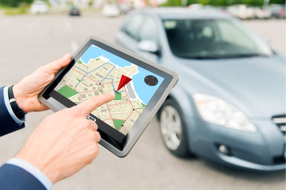 How do GPS car trackers work?