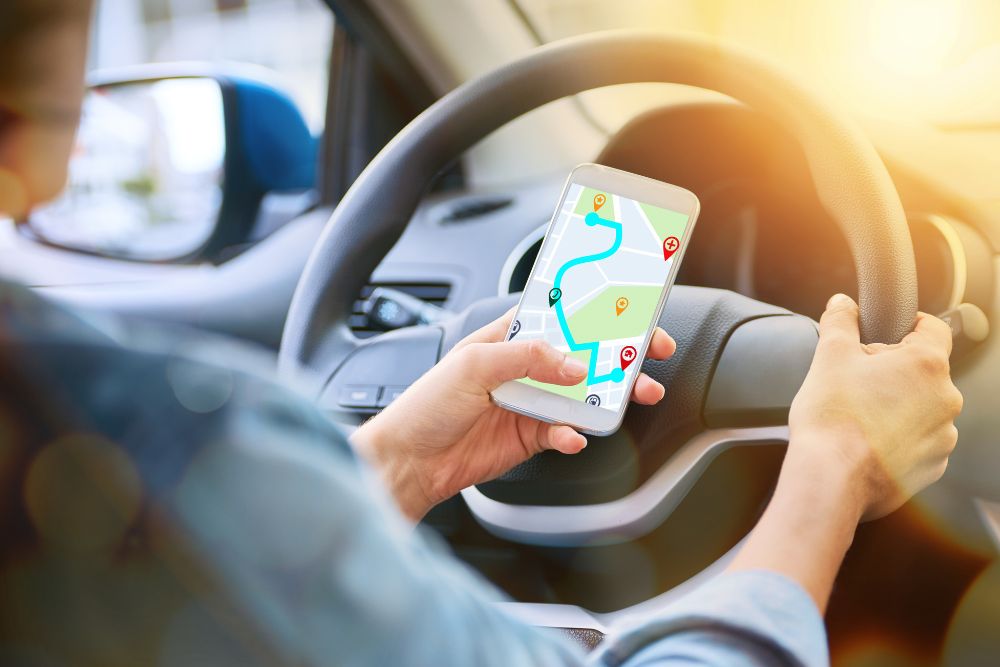 How long does a GPS tracker battery last?