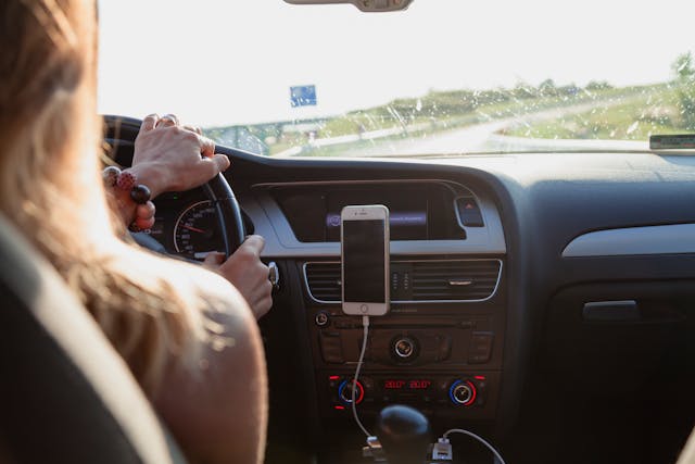 What's Involved in Installing a Bluetooth or Hands-Free System in Your Vehicle